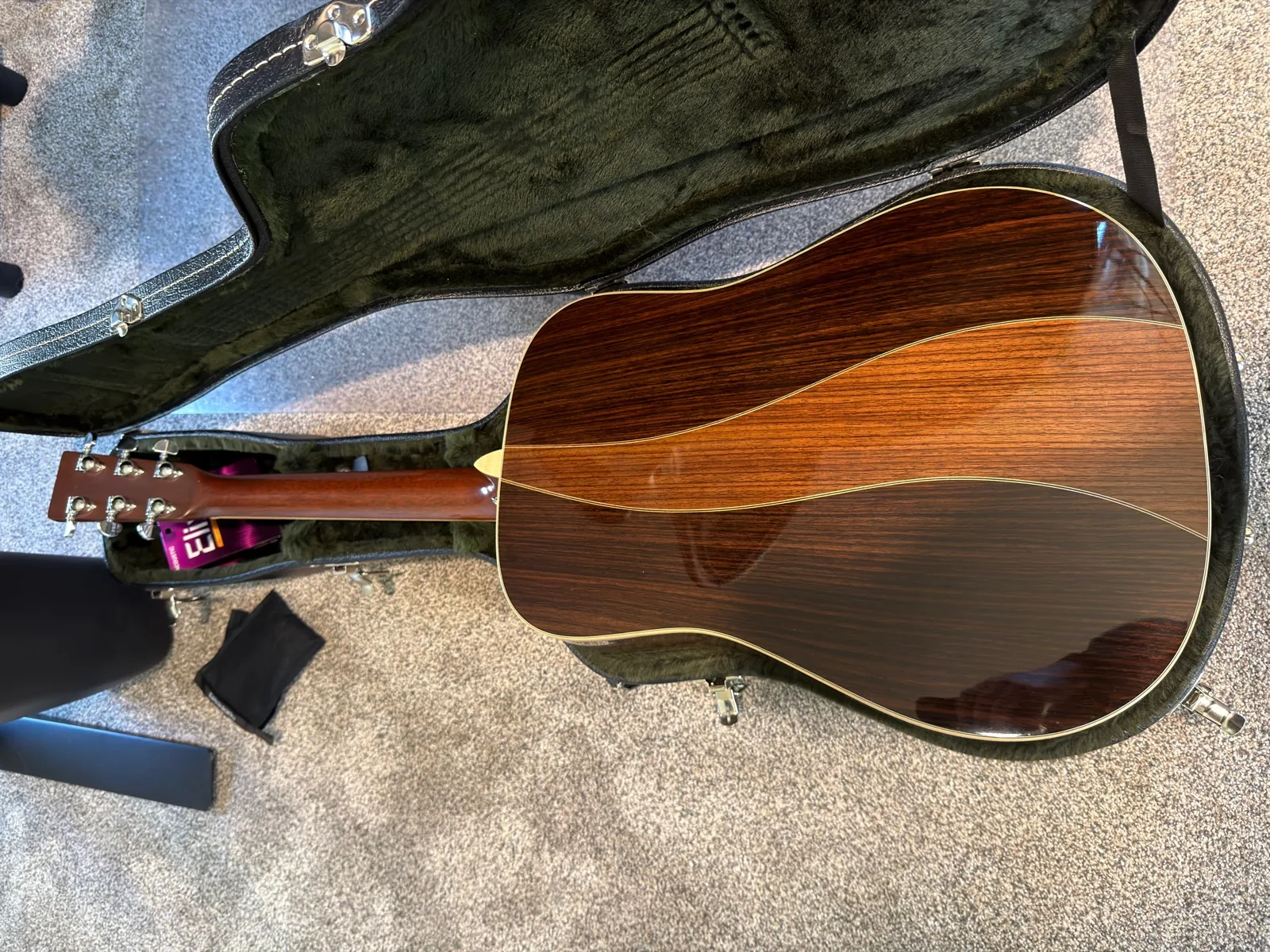 Three-piece back of my Martin D-35 50th Anniversary Edition